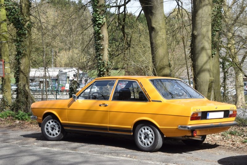 80 GT orange 1974 (1)